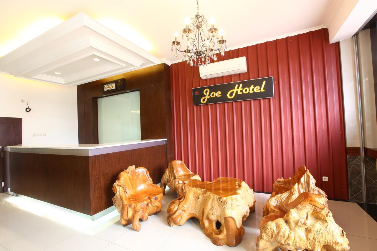 Reddoorz Plus Near Soekarno Hatta Airport 2 Tangerang Kültér fotó